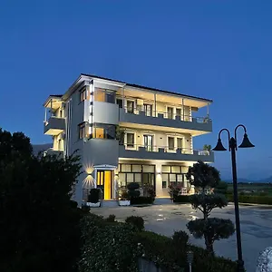 Selfo *** Gjirokastër