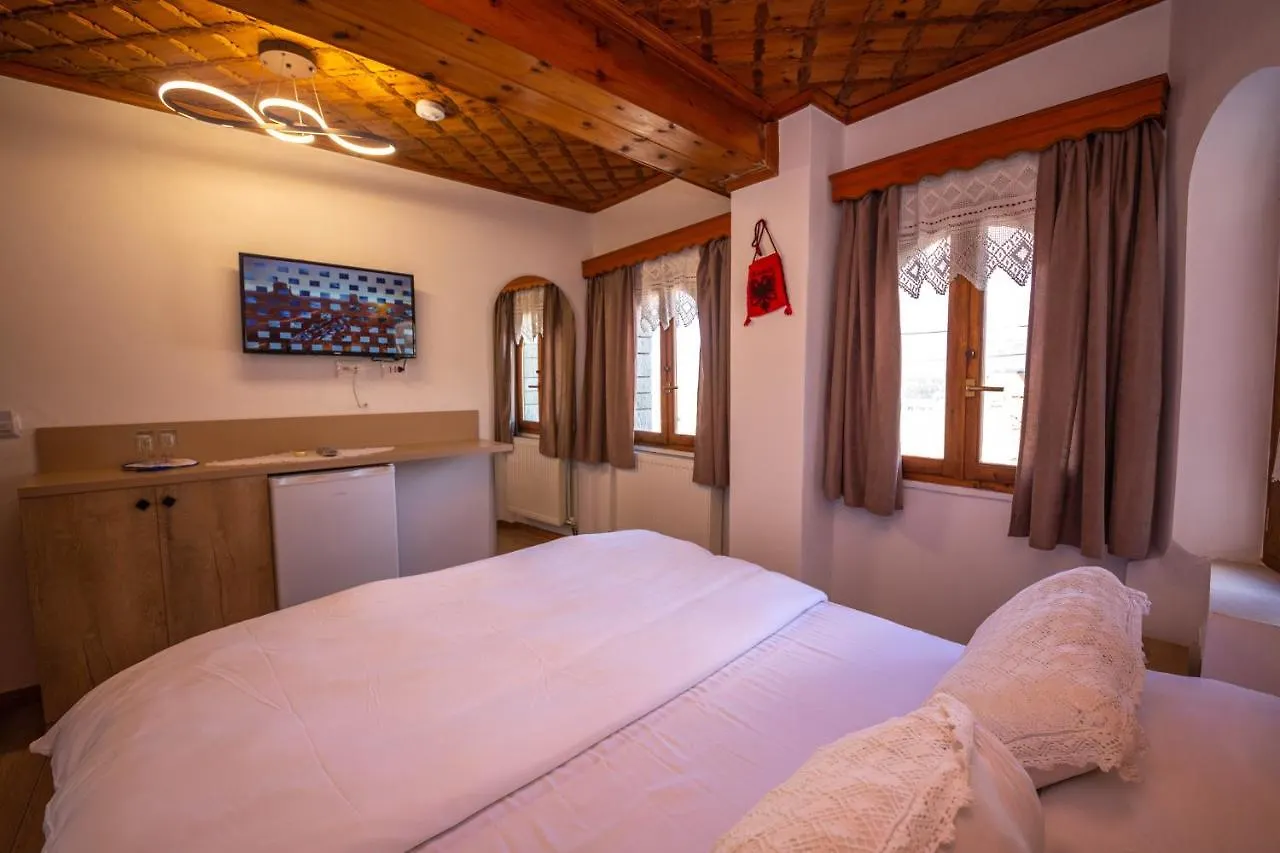 Bed And Breakfast Kotoni Gjirokastër 3*,  Albanie