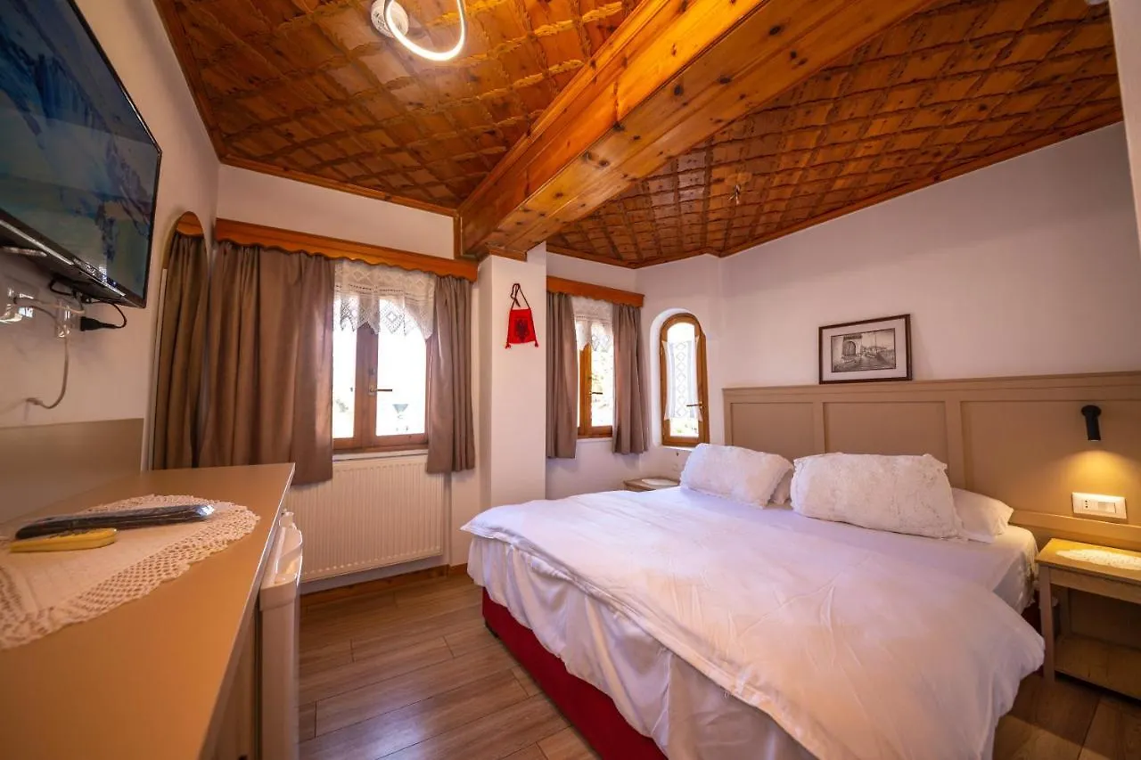 Couette-café Bed And Breakfast Kotoni Gjirokastër