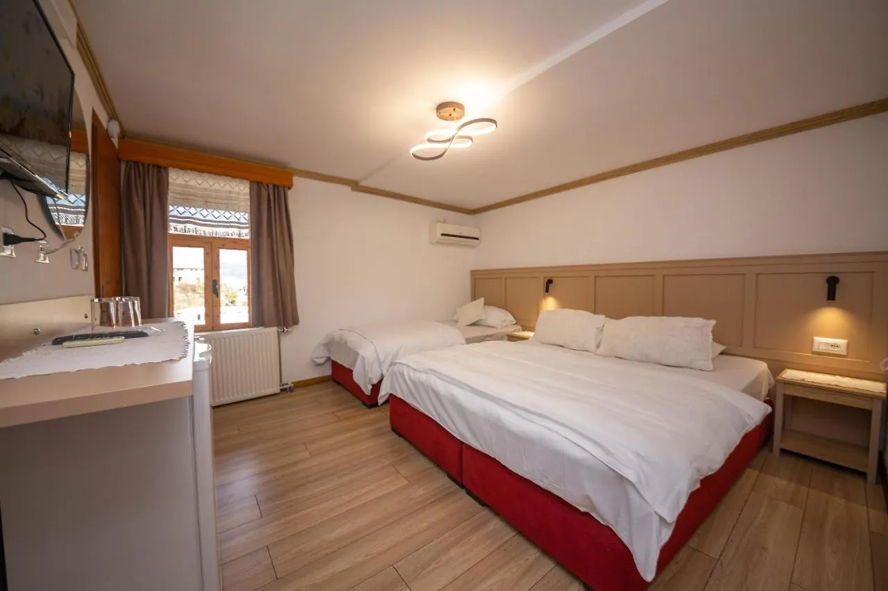 *** Couette-café Bed And Breakfast Kotoni Gjirokastër Albanie