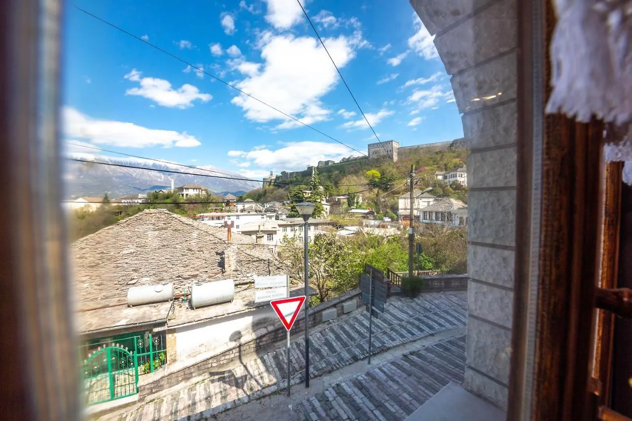 Couette-café Bed And Breakfast Kotoni Gjirokastër